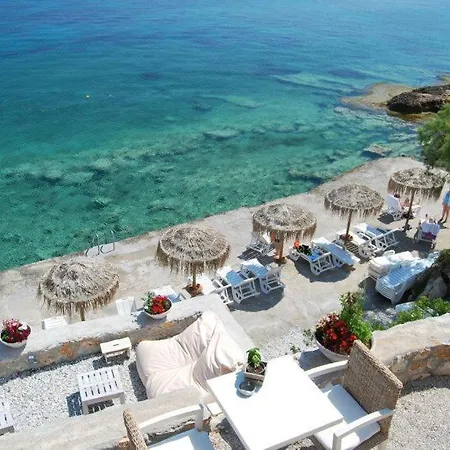 Hotel Kekrifalia