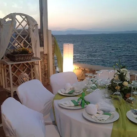 Kekrifalia Hotel